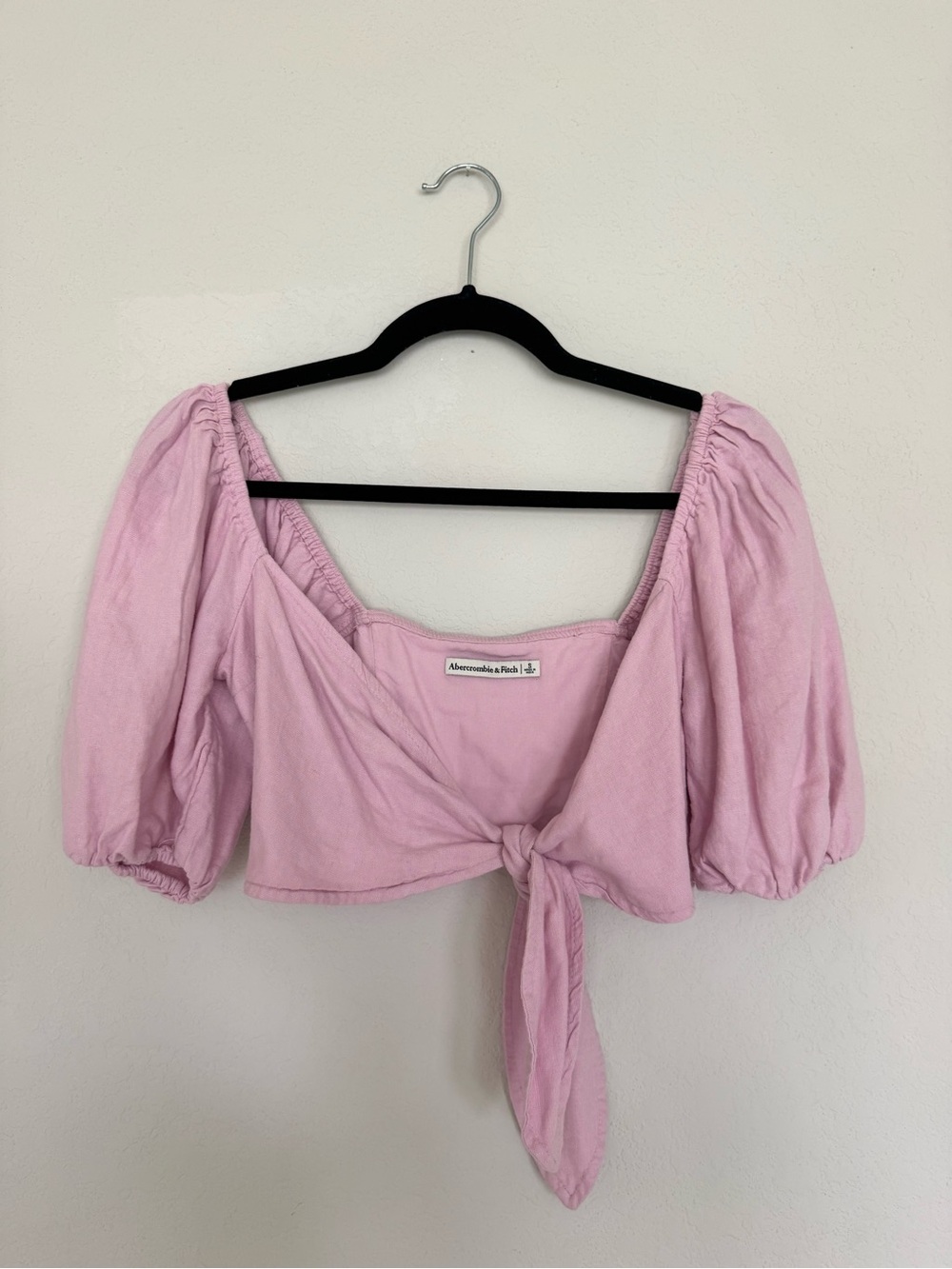 Abercrombie & Fitch Light Pink Tie-Front Puff Sleeve Linen Crop Top
